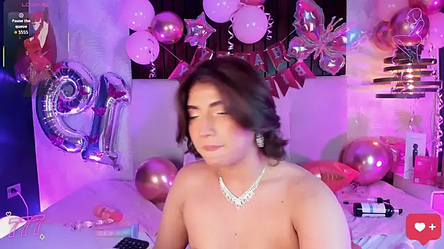 Chatroom XXX en direct de Creamy_Angelo