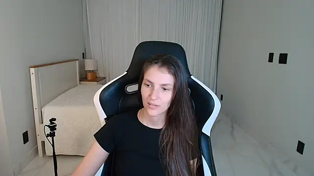 Chatroom XXX en direct de upssnowy