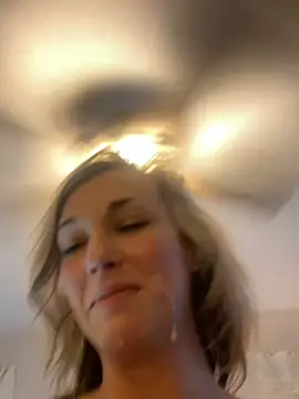honeybelle69 XXX чат на живо