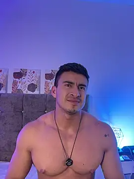 XXX chat uživo modela Chris_Clarck