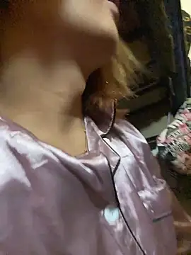 hugecock_collins' Live XXX Chat