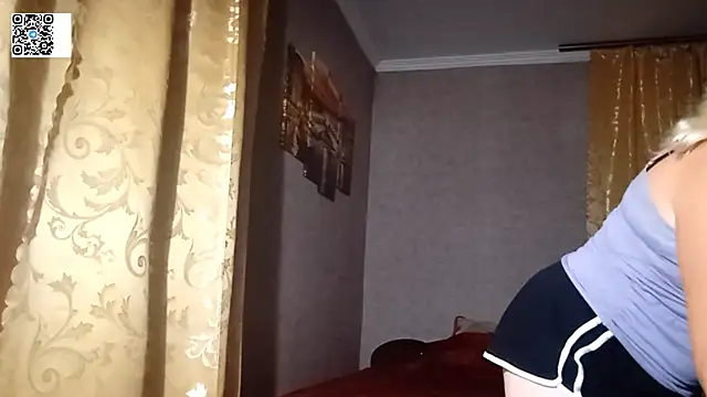 DiamondLady555's Live XXX Chat