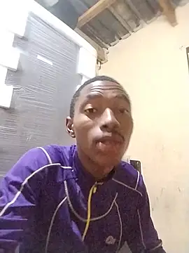 alphamale25 Live XXX-chat