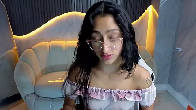 Tifany_Tx: απευθείας συνομιλία ΧΧΧ