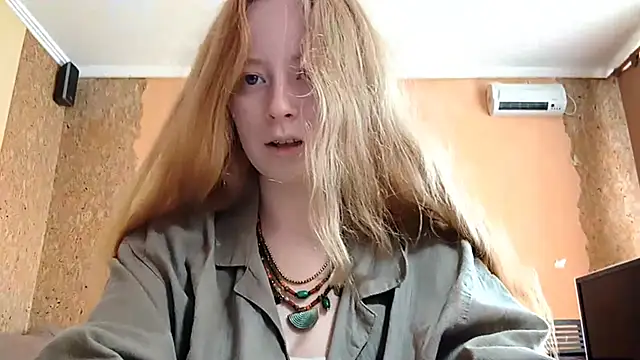 KateVibe_01 Adlı Modelin Canlı XXX Sohbeti