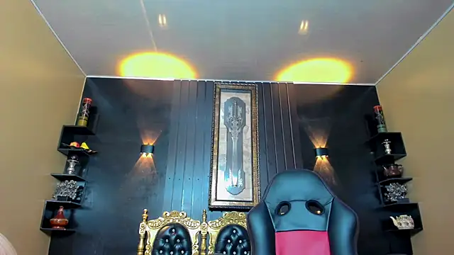 Chatroom XXX en direct de Andrea_Kitty_