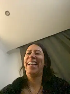 HeyAmaraa's Live XXX Chat