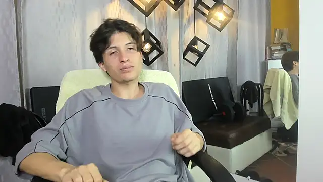 Chat +18 de Marcoviolet ao vivo