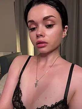 Luxuryy_baby: απευθείας συνομιλία ΧΧΧ