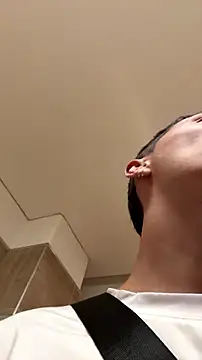 Thiago_Jones1: απευθείας συνομιλία ΧΧΧ