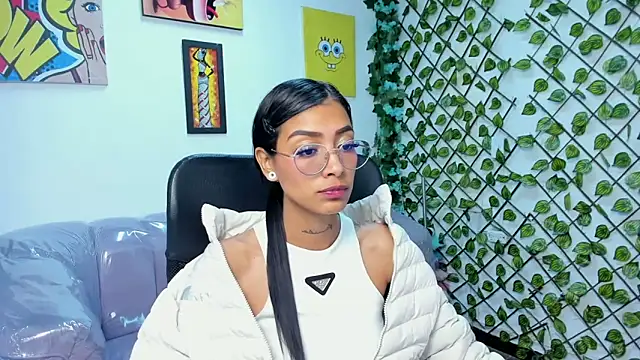 KarlaSlutSkinny__'s Live XXX Chat