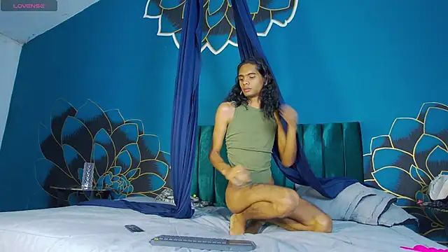 maxi_max0 Chat XXX live