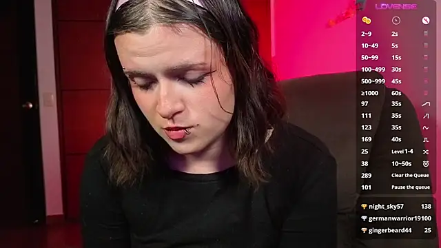 NEXT_DOOR_GIRL_'s Live XXX Chat