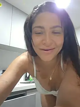 XXX chat uživo modela Ina_Jody_