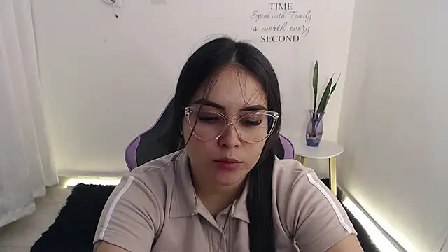 XXX chat uživo modela amberbakee