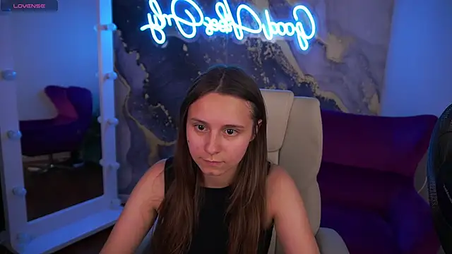 TinyNatalie's Live XXX Chat