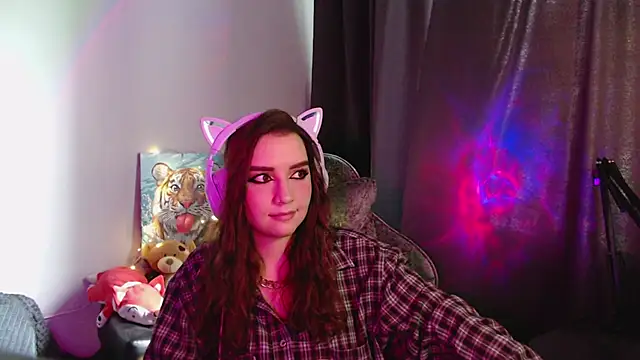 Chat +18 de Celia_Sensual_ ao vivo