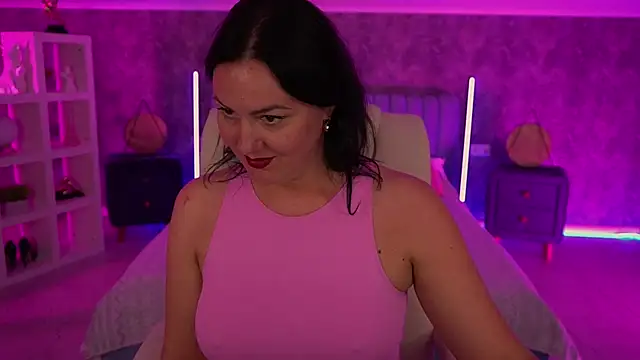 VelvetLuck's Live XXX Chat