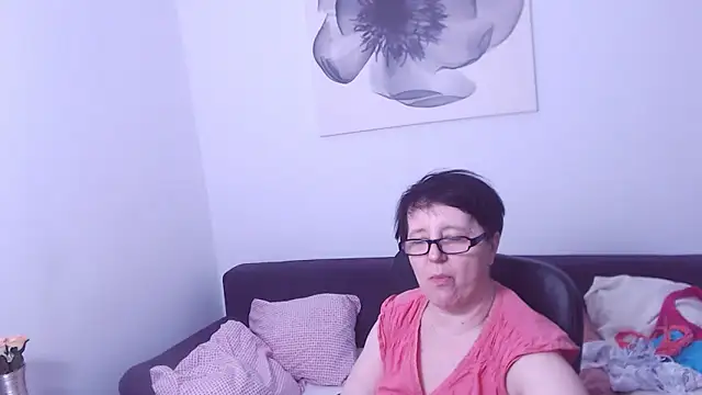 צ'אט XXX בשידור חי של ChristaRose