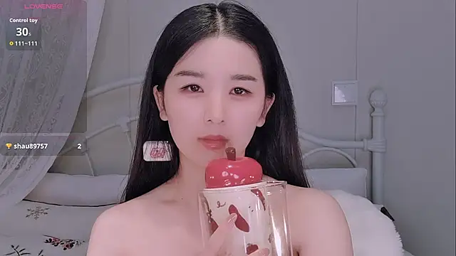 BingLin-'s Live XXX Chat