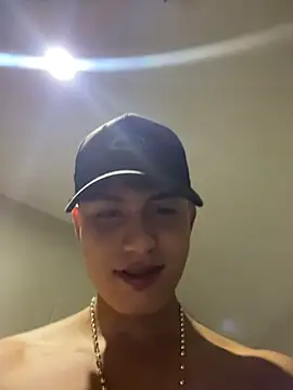 Lander_Cruz Live XXX Chat