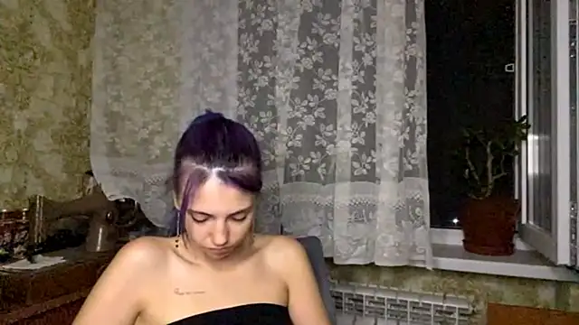 Helen18glon Live XXX chat