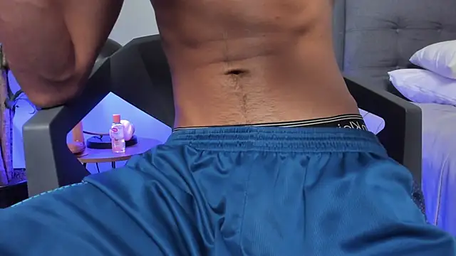 Tylerffoxx's Live XXX Chat