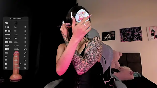 satanbabee's Live XXX Chat