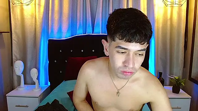 XXX chat uživo modela stone_axel