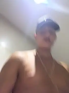 Chat +18 de Lander_Cruz ao vivo