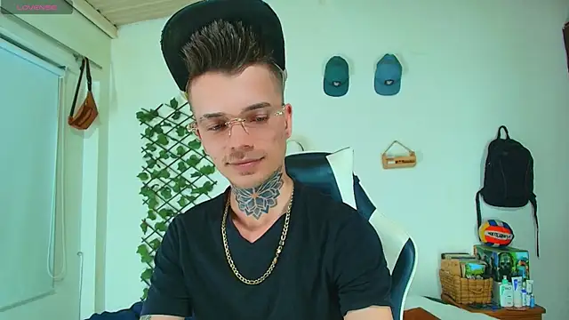 Онлайн чат XXX Gold_Loyal77
