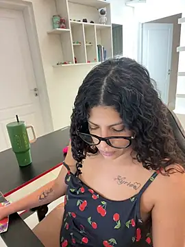 Chat XXX en directo de Shurabig