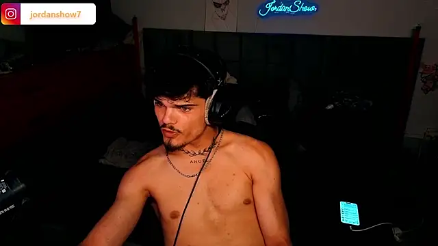JordanShow Chat XXX in diretta