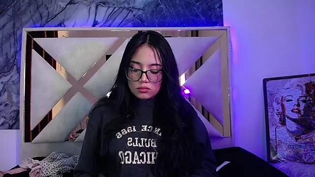 ladymooncs Adlı Modelin Canlı XXX Sohbeti