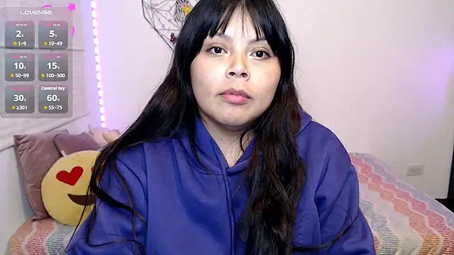 Chat XXX en directo de EllieMoonX