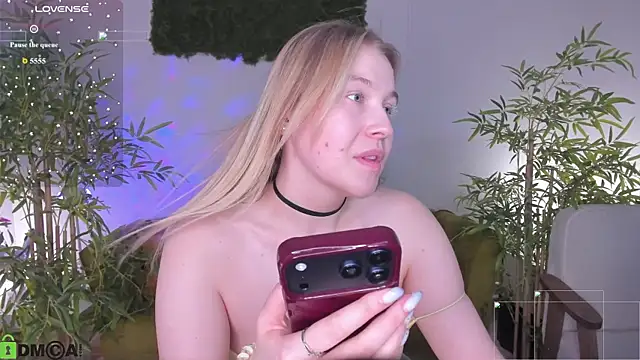 Colleen_Blake 现场XXX聊天