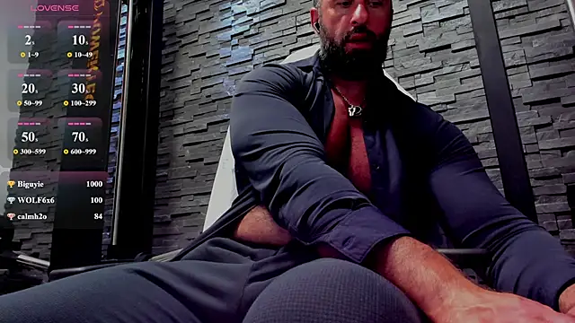 XXX chat uživo modela David_Big_Daddy