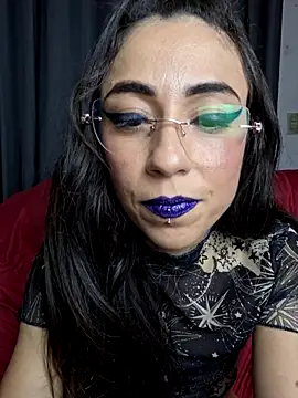 Chat +18 de Steph_Oliveira ao vivo