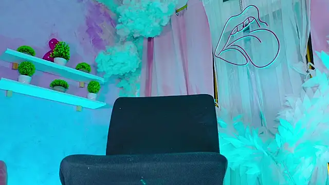 Chat +18 de Caleb_Frost ao vivo