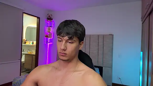 CHRIS_MORGAN1 Live XXX-Chat