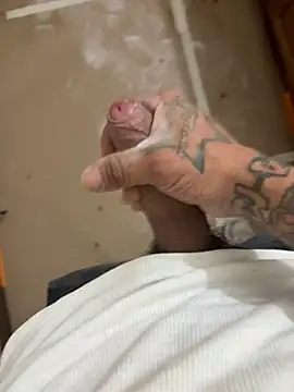 Llegodonvergas555 Show in webcam