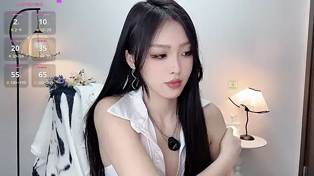 IAIA_iris 在線直播表演
