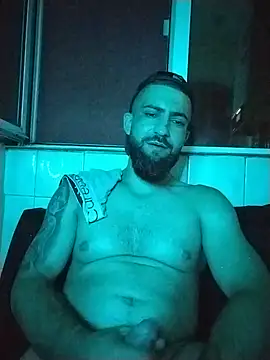 Czat XXX na żywo – Tommy_Porn_