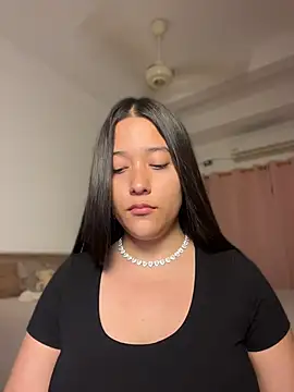 Nhefertary's Live XXX Chat