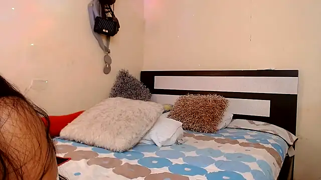 Živý XXX chat chika_hellar