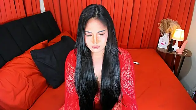 PereyLierge Adlı Modelin Canlı XXX Sohbeti