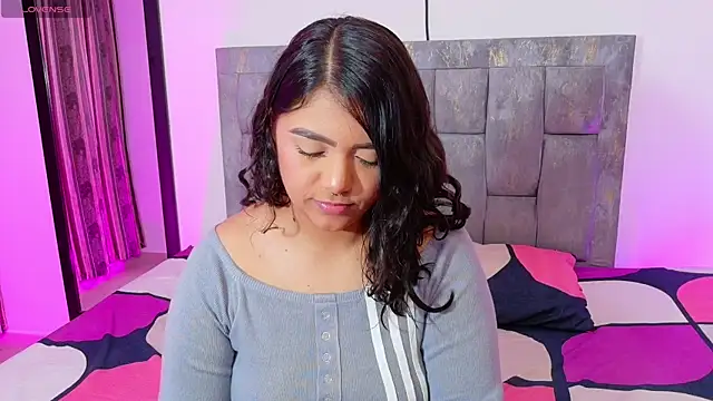 DIANEE_01's Live XXX Chat