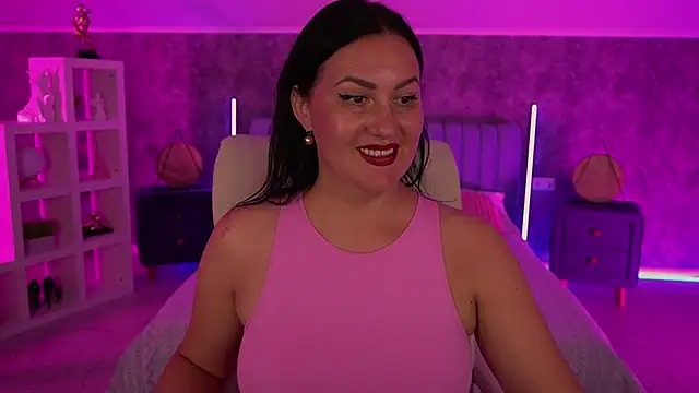 XXX chat uživo modela VelvetLuck
