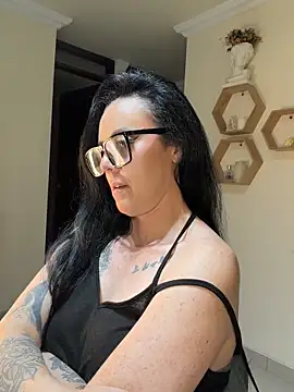 AndreaValenciaのライブXXXチャット