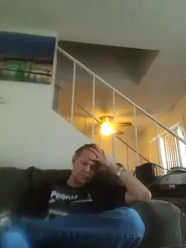 yourMasterisBored's Webcam Show